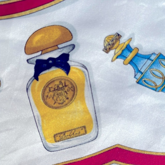 100% silk HERMÈS Qu' Importe Le Flacon Silk Scarf vintage perfume jewelry design - Picture 8 of 9